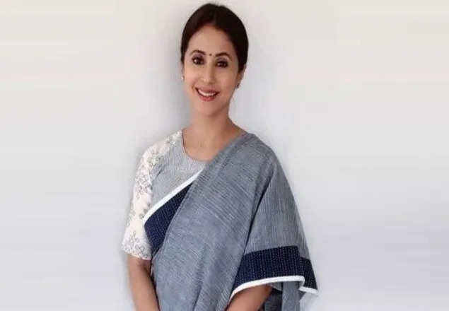 কংগ্রেসের টিকিটে রাজনীতিতে অভিনেত্রী উর্মিলা মাতন্দকর!