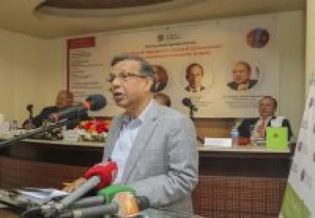 ভুয়া খবর বন্ধে অনলাইন নীতিমালার কাজ চলছে: আইনমন্ত্রী
