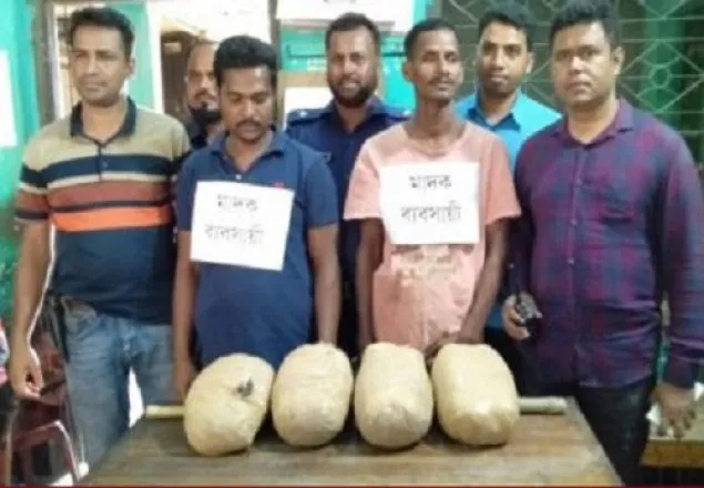 বেনাপোলে ৮ কেজি গাঁজাসহ আটক দুই 