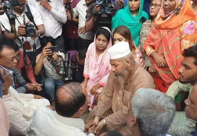 নুসরাতের বড়িতে বিএনপি নেতারা