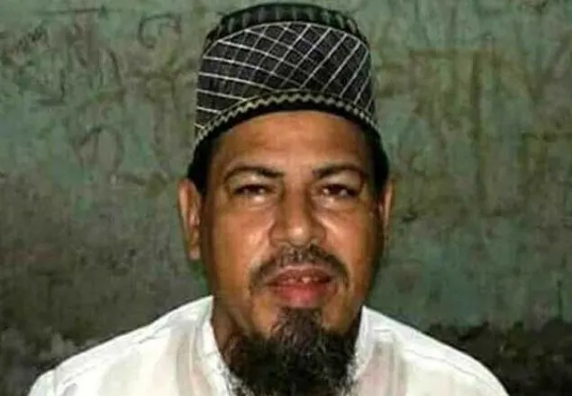 ঘরে তালা দিয়ে উধাও অধ্যক্ষ সিরাজের পরিবার