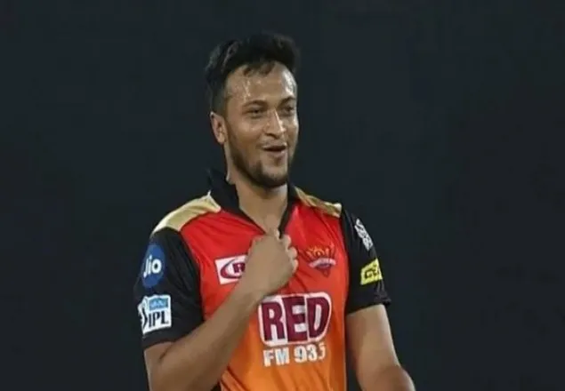 আইপিএল ছেড়ে সাকিবকে দেশে ফেরার নির্দেশ