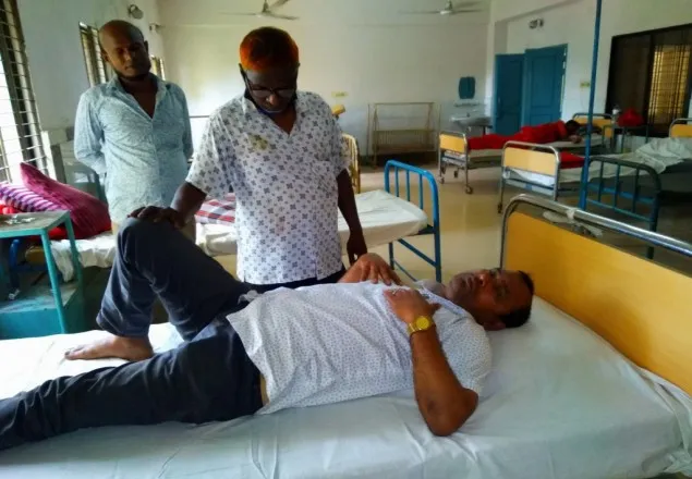 লালমনিরহাটে স্বেচ্ছাসেবক লীগ নেতার হামলায় প্রকৌশলী হাসপাতালে