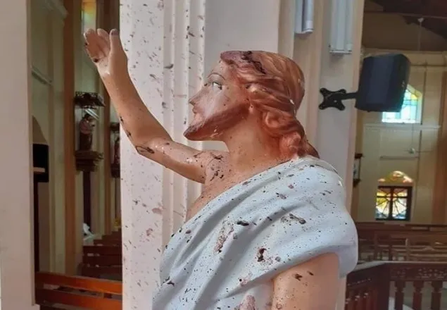 শ্রীলঙ্কায় হামলায় সন্দেহভাজন গ্রেফতার ২৪