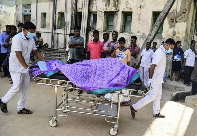 শ্রীলঙ্কায় নিহত বেড়ে ৩১১