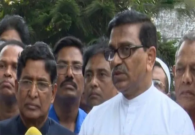 নতুন নামে আসলেও জামায়াতের রাজনীতি করার অধিকার নেই: হানিফ