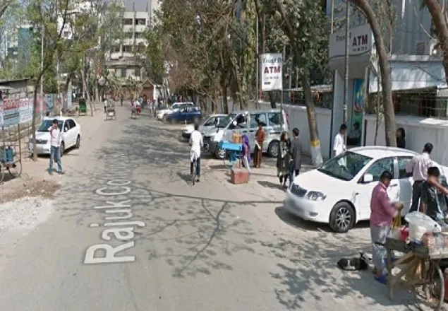 উত্তরায় এটিএম বুথে বোমাসদৃশ বস্তু!