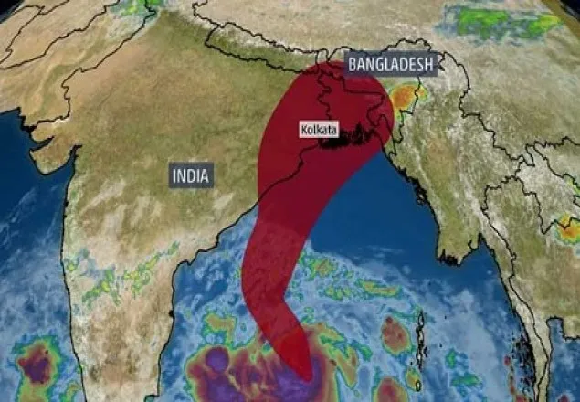ভয়াবহ সাইক্লোনে রূপ নিচ্ছে ‘ফণী’,আঘাত হানতে পারে উপকূলে