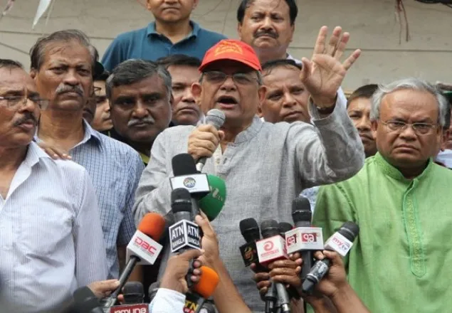 জনগণের পকেট কেটে নিত্যপণ্যের দাম বাড়িয়েছে সরকার : ফখরুল