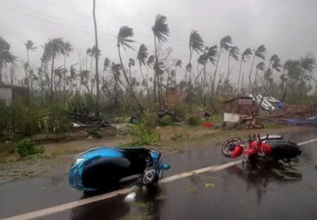 ৬ ঘণ্টা বাংলাদেশে অবস্থান করবে 'ফণী'