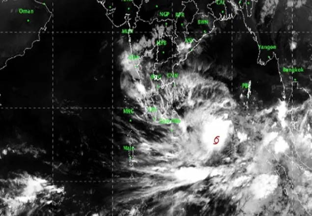 ঘূর্ণিঝড় ফণী দুর্বল হলো, কেড়ে নিল ১৮টি প্রাণ