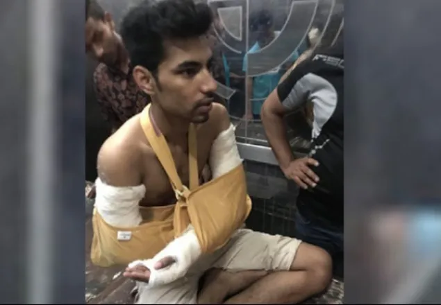 রাবি ছাত্রলীগ নেতার দুই হাত ভেঙ্গে দিলো স্থানীয়রা