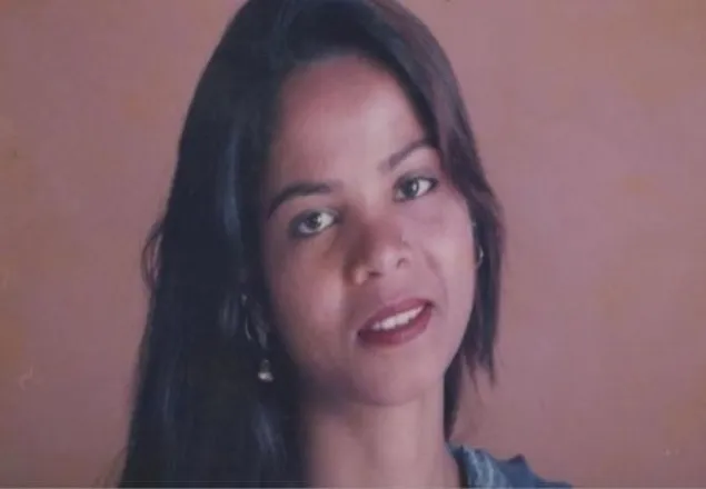 পাকিস্তান ছেড়ে কানাডায় আসিয়া বিবি