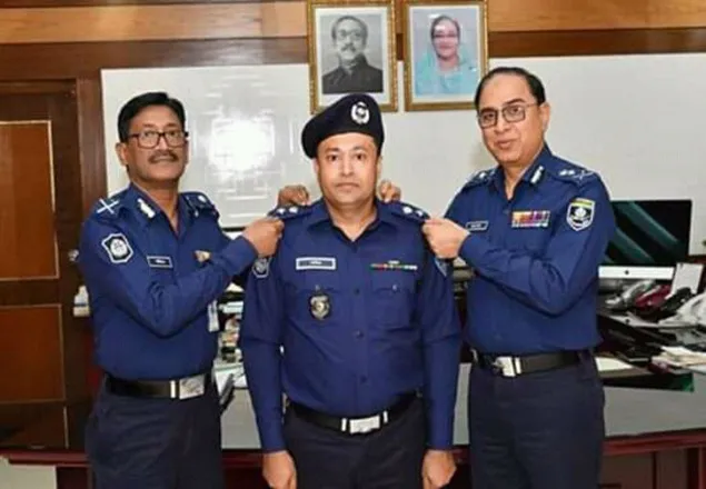 ফেনীর নতুন এসপি কাজী মনিরুজ্জামান