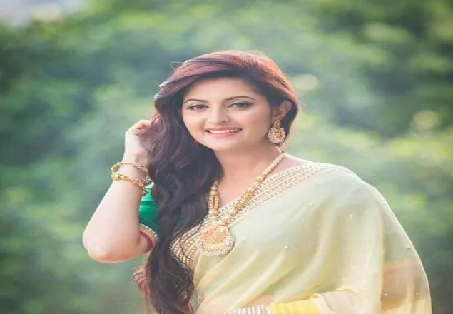 বলি একটা, লিখে আরেকটা আর পাঠক বোঝে অন্যটা!