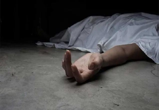কুমিল্লায় স্কুলের বারান্দা থেকে কিশোরের মরদেহ উদ্ধার
