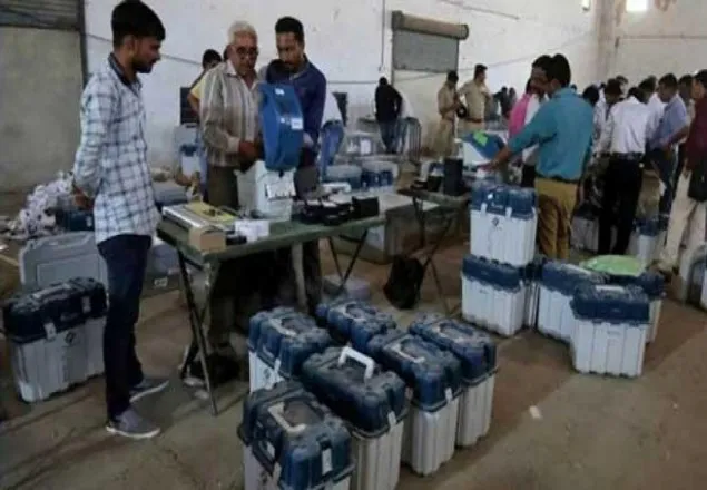 ভারতে ভোট গণনা শুরু, এগিয়ে বিজেপি