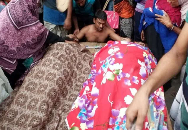 কুষ্টিয়ার দৌলতপুরে বিদ্যুৎস্পৃষ্ট হয়ে স্বামী-স্ত্রীর মৃত্যু