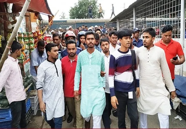 ডাকসু ভিপির ইফতার মাহফিল বন্ধ করলো ছাত্রলীগ, রেস্টুরেন্টে তালা 