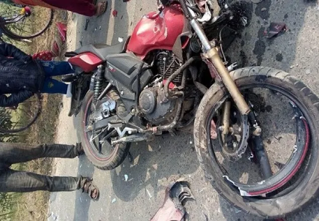চট্টগ্রামে মোটরসাইকেল দুর্ঘটনায় নিহত ৩ বন্ধু