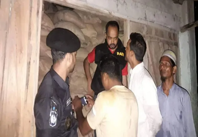 ভিজিএফের চাল উদ্ধার, ইউপি চেয়ারম্যানসহ আটক ৩