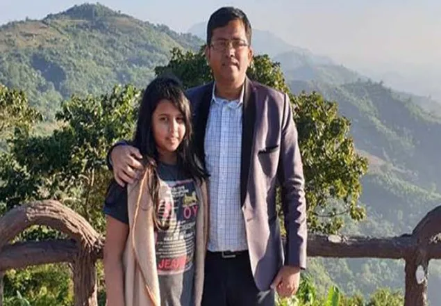 ‘বাবা তোমাকে বদলি করা হলো কেন?’ জবাব দিতে পারেনি সেই ম্যাজিস্ট্রেট!