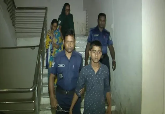 গৃহবধূকে পুড়িয়ে হত্যা চেষ্টা, শাশুড়ি-দেবর ২ দিনের রিমান্ডে