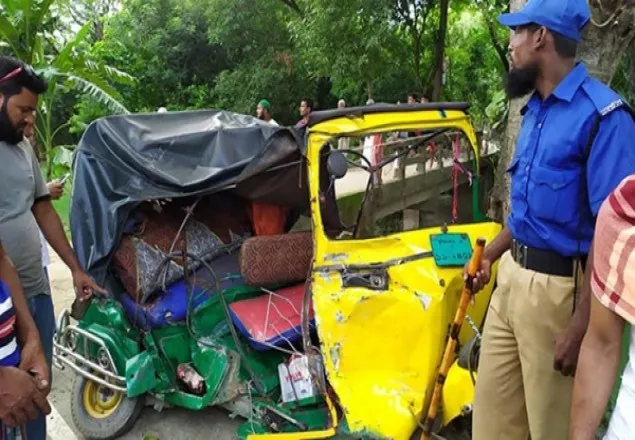 চাঁদপুরে সড়ক দুর্ঘটনায় মামা-ভাগ্নি নিহত