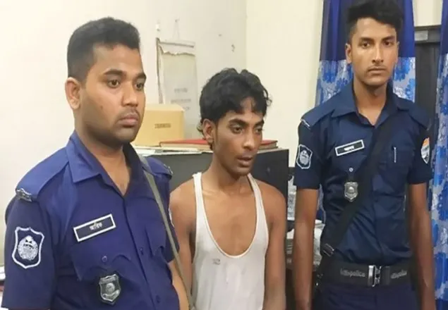 ট্রেনের টয়লেটে ধর্ষণের চেষ্টায় গ্রেফতার ১