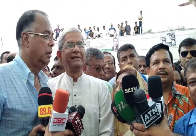 নিরপেক্ষ সরকারের অধীনে জনপ্রতিনিধি নির্বাচন করতে হবে : ফখরুল