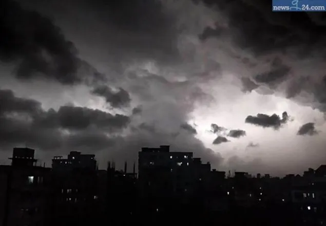 ৭২ ঘণ্টার মধ্যে সারাদেশে বৃষ্টির পূর্বভাস