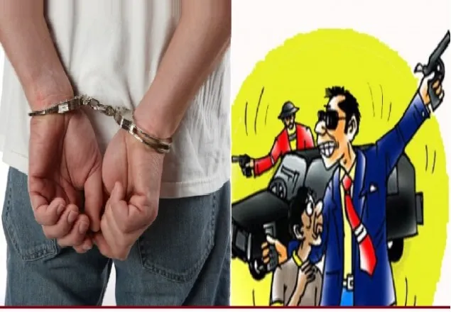 র‌্যাব পরিচয়ে হাতকড়া পরিয়ে ব্যবসায়ীর ১০ লাখ টাকা ছিনতাই