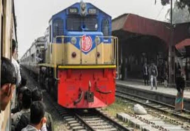 রাজধানীতে ট্রেনে কাটা পড়ে যুবক নিহত