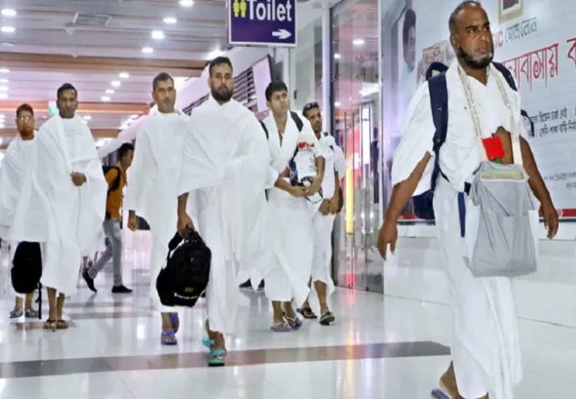 ‘হজযাত্রীদের কিছু সমস্যার সমাধান করা সম্ভব নয়’