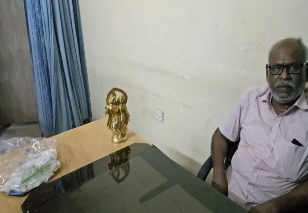 পাটগ্রামে পরিত্যক্ত অবস্থায় রাধা-কৃষ্ণের মূর্তি উদ্ধার