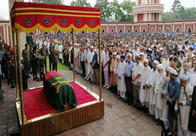 পল্লিবন্ধুর প্রথম জানাজা সম্পন্ন