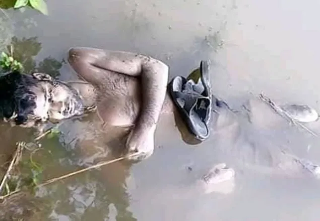 হাতীবান্ধায় নদী থেকে অর্ধগলিত লাশ উদ্ধার