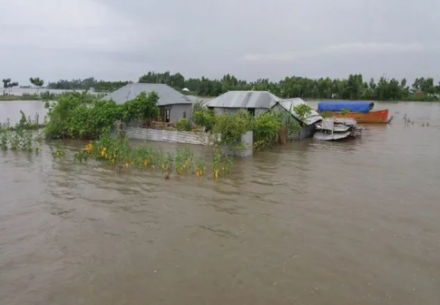 কুড়িগ্রামে দুই লাখ মানুষ পানিবন্দি