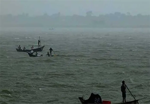 কুড়িগ্রামে নৌকা ডুবে শিশুসহ নিহত ৫