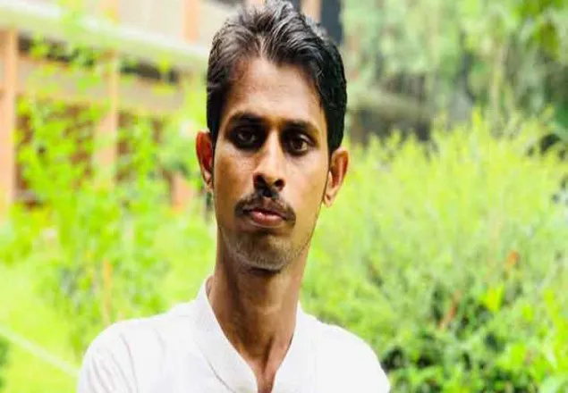 নিজের পিস্তলের গুলিতে গুলিবিদ্ধ ছাত্রলীগ নেতা