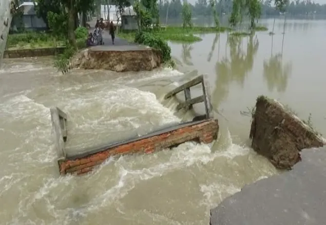 গাইবান্ধায় ৫ লাখ মানুষ ক্ষতিগ্রস্ত