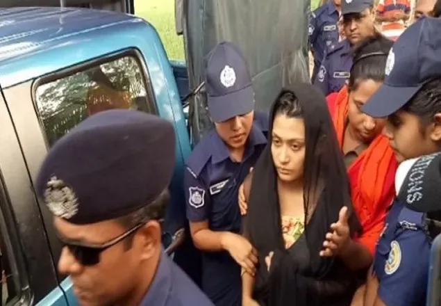 পুলিশ যা বলতে বলেছে আদালতে তাই বলেছি: মিন্নি