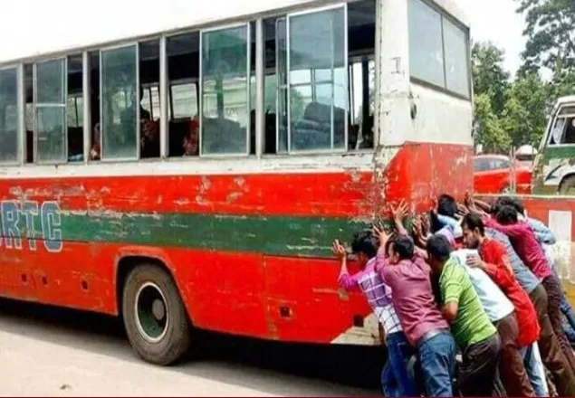 ফিটনেসবিহীন সড়কে ৪ লাখ ৭৯ হাজার যানবাহন 
