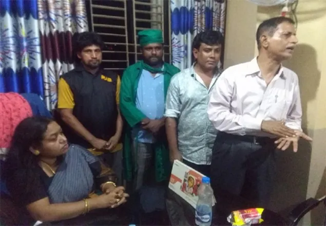 যাত্রাবাড়িতে ৩ ভুয়া ডাক্তার গ্রেফতার