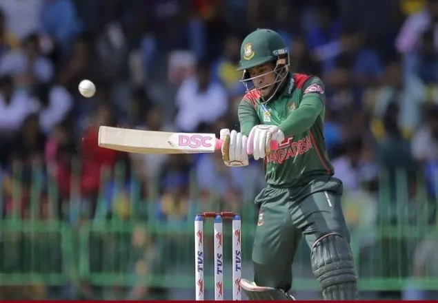 মুশফিকের দুর্দান্ত ব্যাটে শ্রীলঙ্কার লক্ষ্য ২৩৯ 