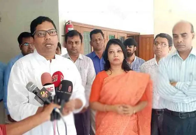উদ্যোক্তাদের জন্য ২৮টি হাইটেক পার্ক নির্মাণ করা হচ্ছে: পলক