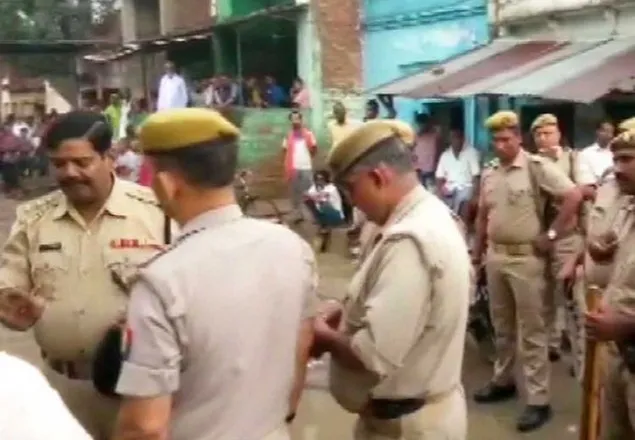 ‘জয় শ্রী রাম’ না বলায় মুসলিম কিশোরকে বেঁধে আগুন