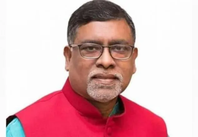 ডেঙ্গু আতঙ্কে সারা দেশ, স্বাস্থ্যমন্ত্রী কোথায়?
