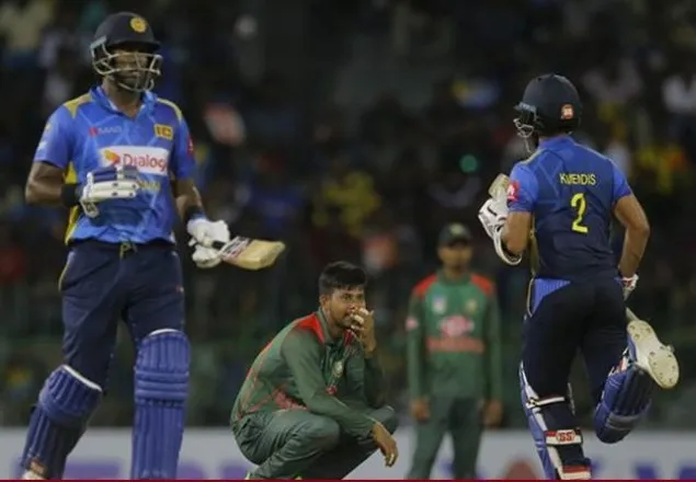 আত্মসমর্পণের মাধ্যমে হোয়াইটওয়াশ 