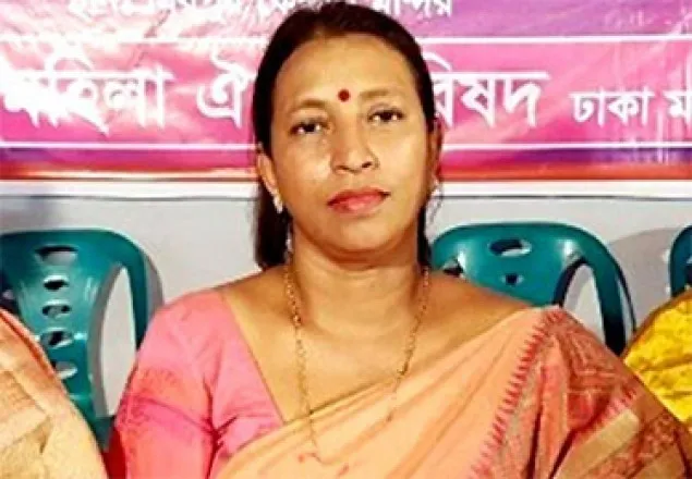 প্রিয়া সাহার নিরাপত্তার দাবিতে কলকাতায় দূতাবাসের সামনে বিক্ষোভ